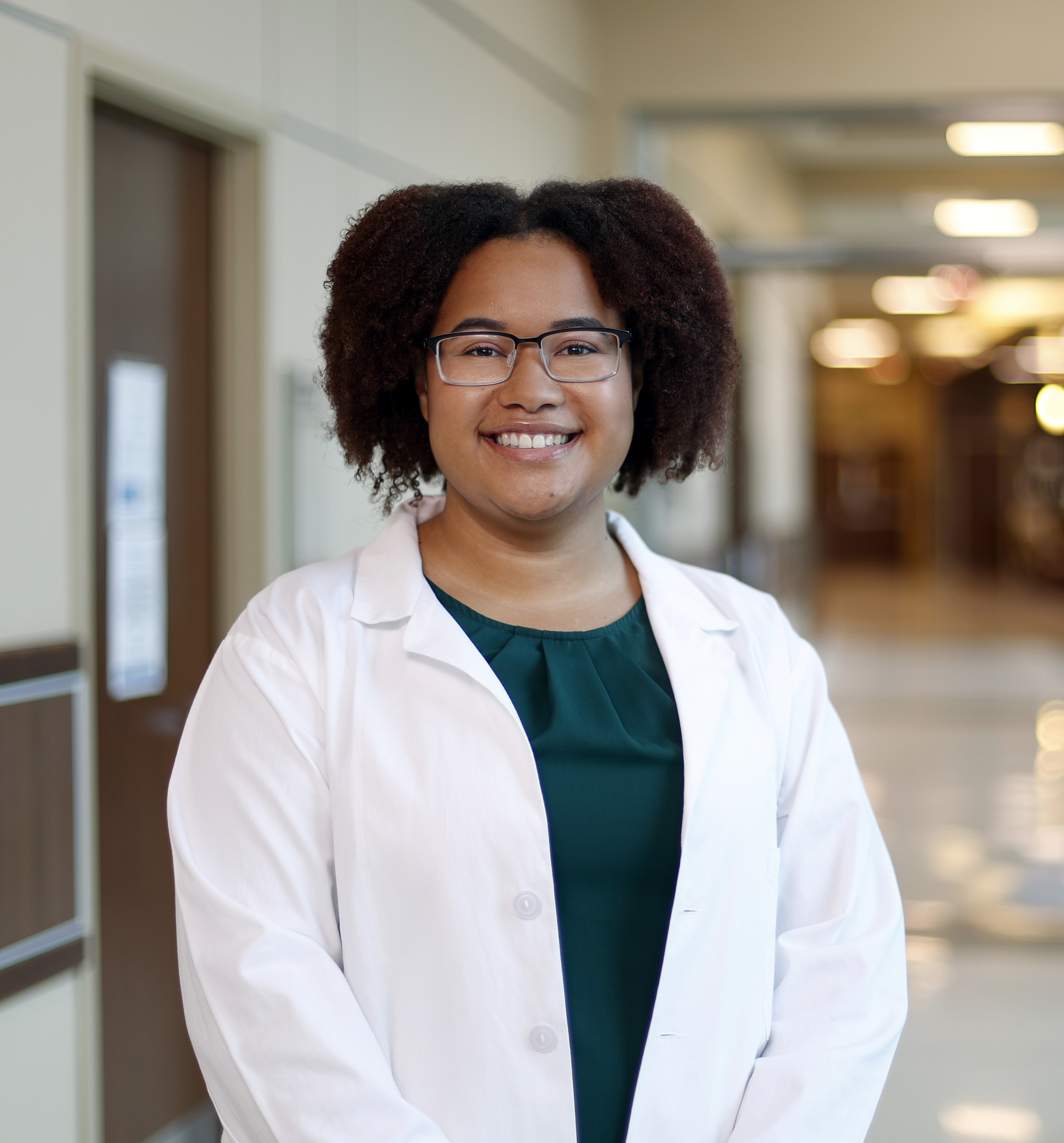 Angela Robinson, FNP-C